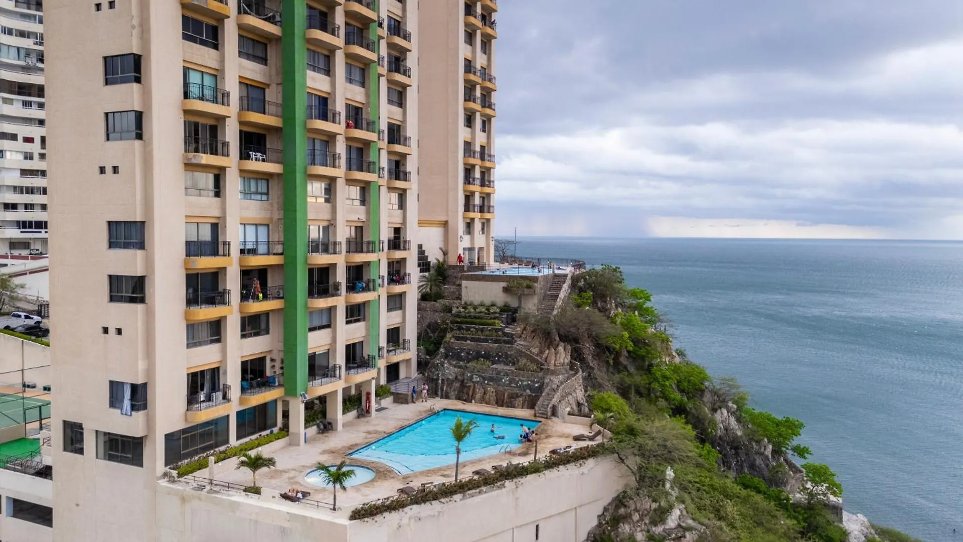 Rodadero Excelente Apartamento Puerto de Gaira Colombia